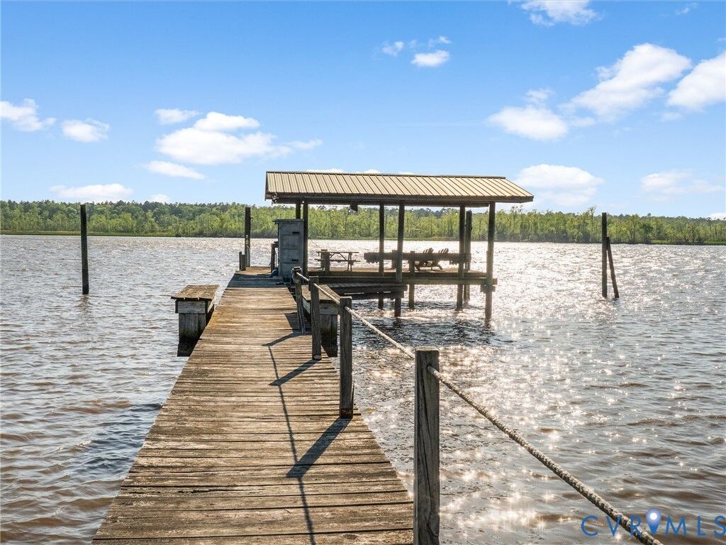 Property Photo:  548 River Bluff Lane H  VA 23085 