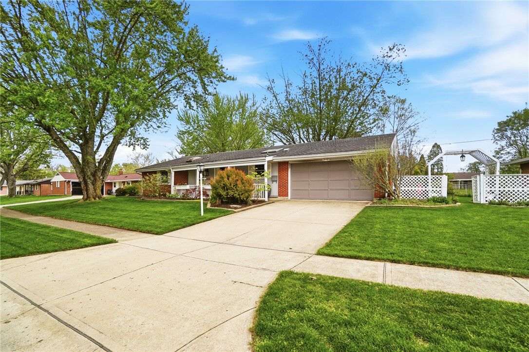 Property Photo:  4528 Sydenham Road  OH 45322 