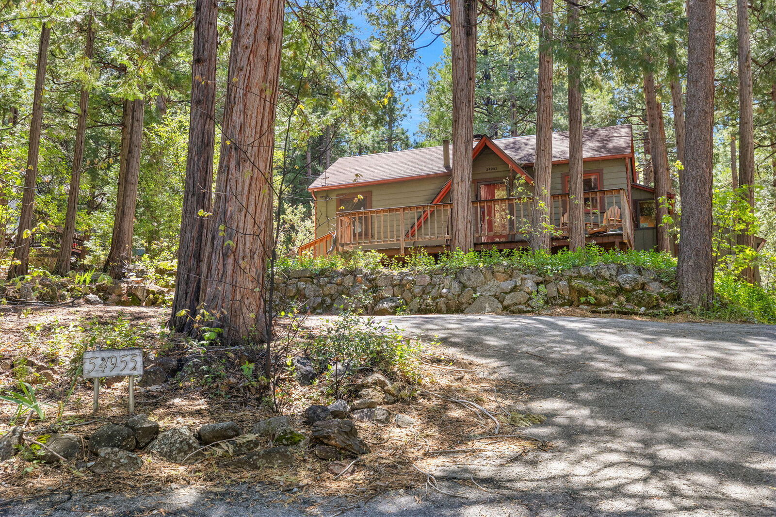 Property Photo:  54955 Strong Drive  CA 92549 