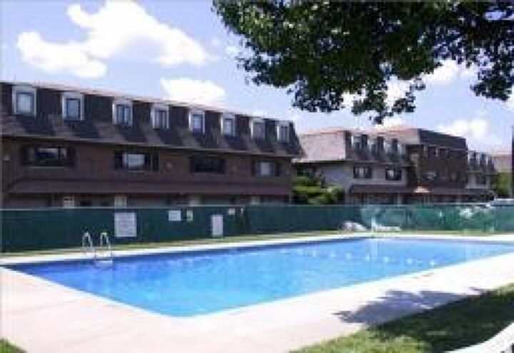 Property Photo:  565 Grove St D-8  NJ 07013 