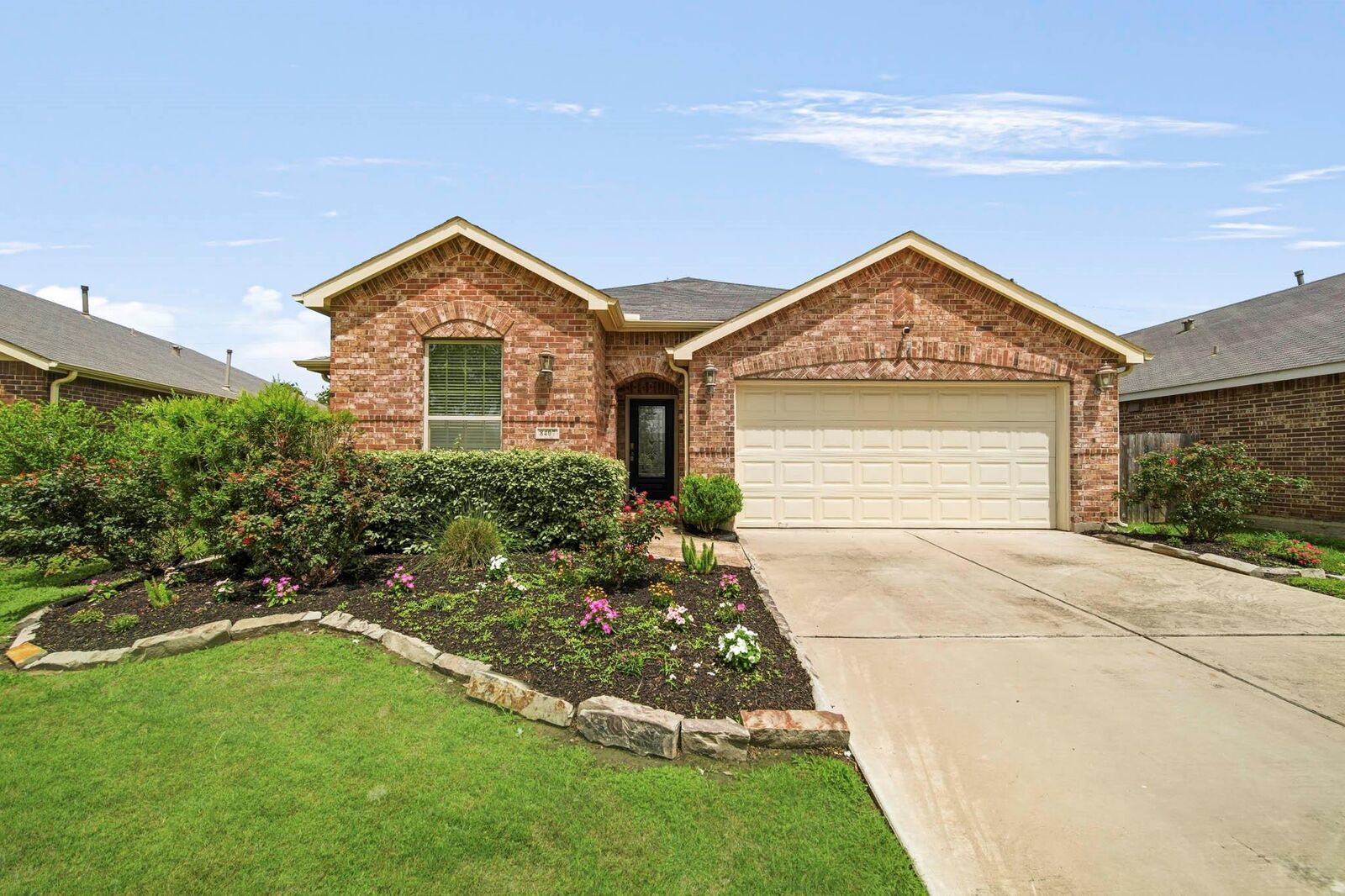 Property Photo:  8407 Douro Valley Drive  TX 77469 