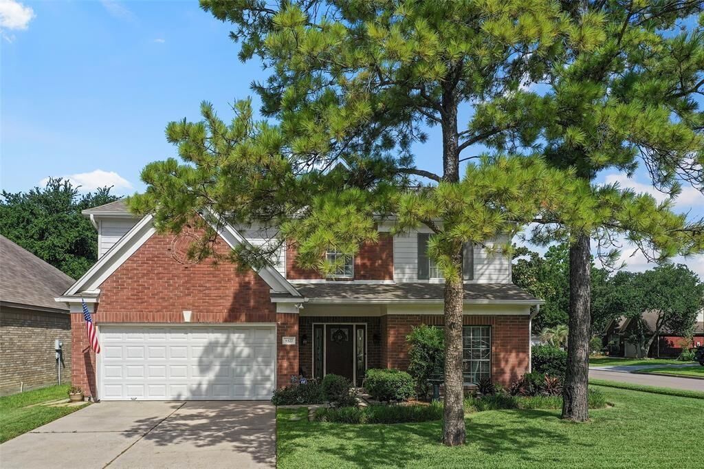 Property Photo:  9327 Restover Lane  TX 77064 