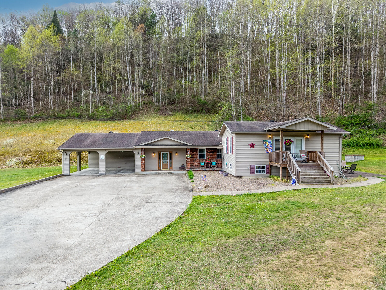 Property Photo:  10200 Cranston Road  KY 40351 
