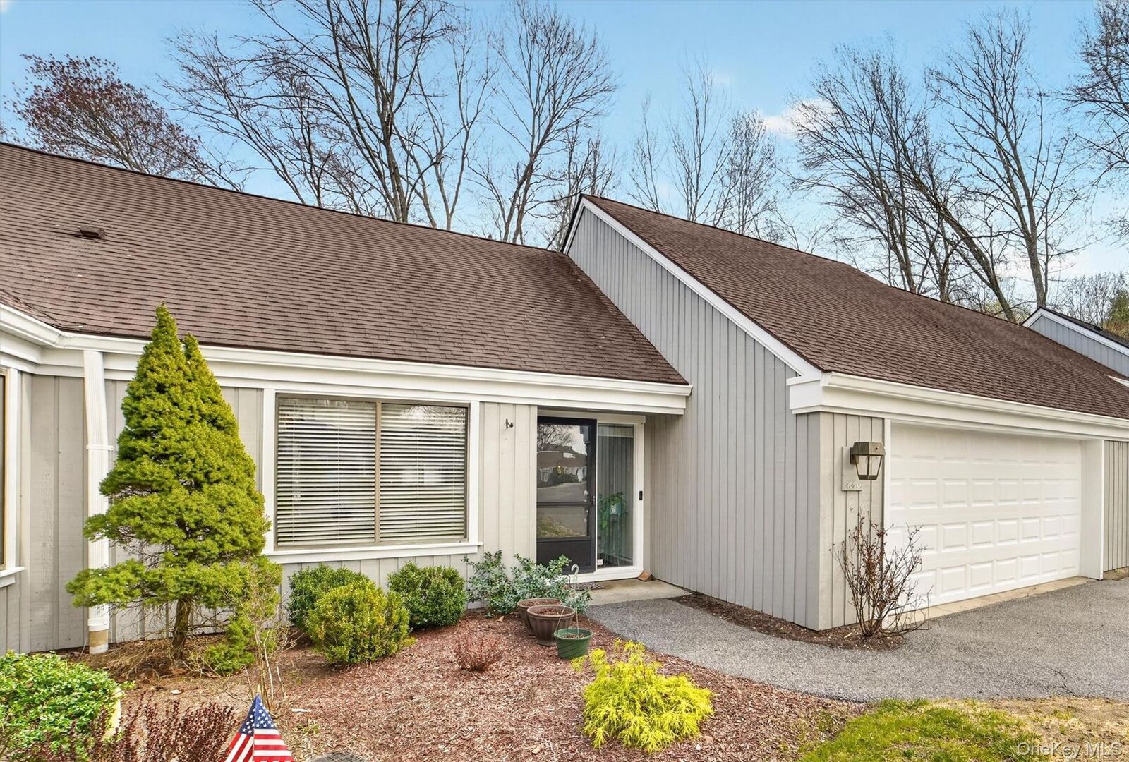 Property Photo: 969 Heritage Hills D NY 10589