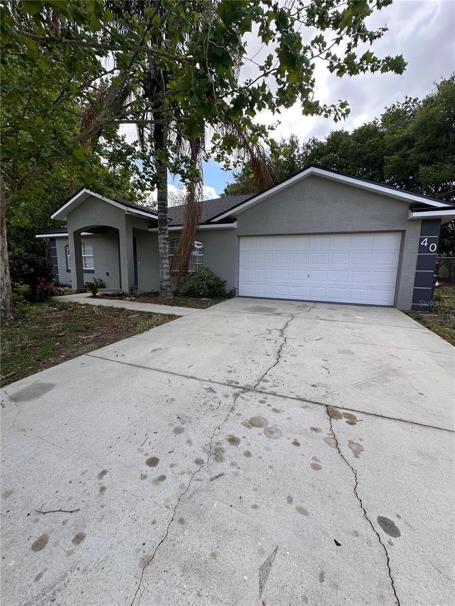 Property Photo: 40 Willow Run FL 34472