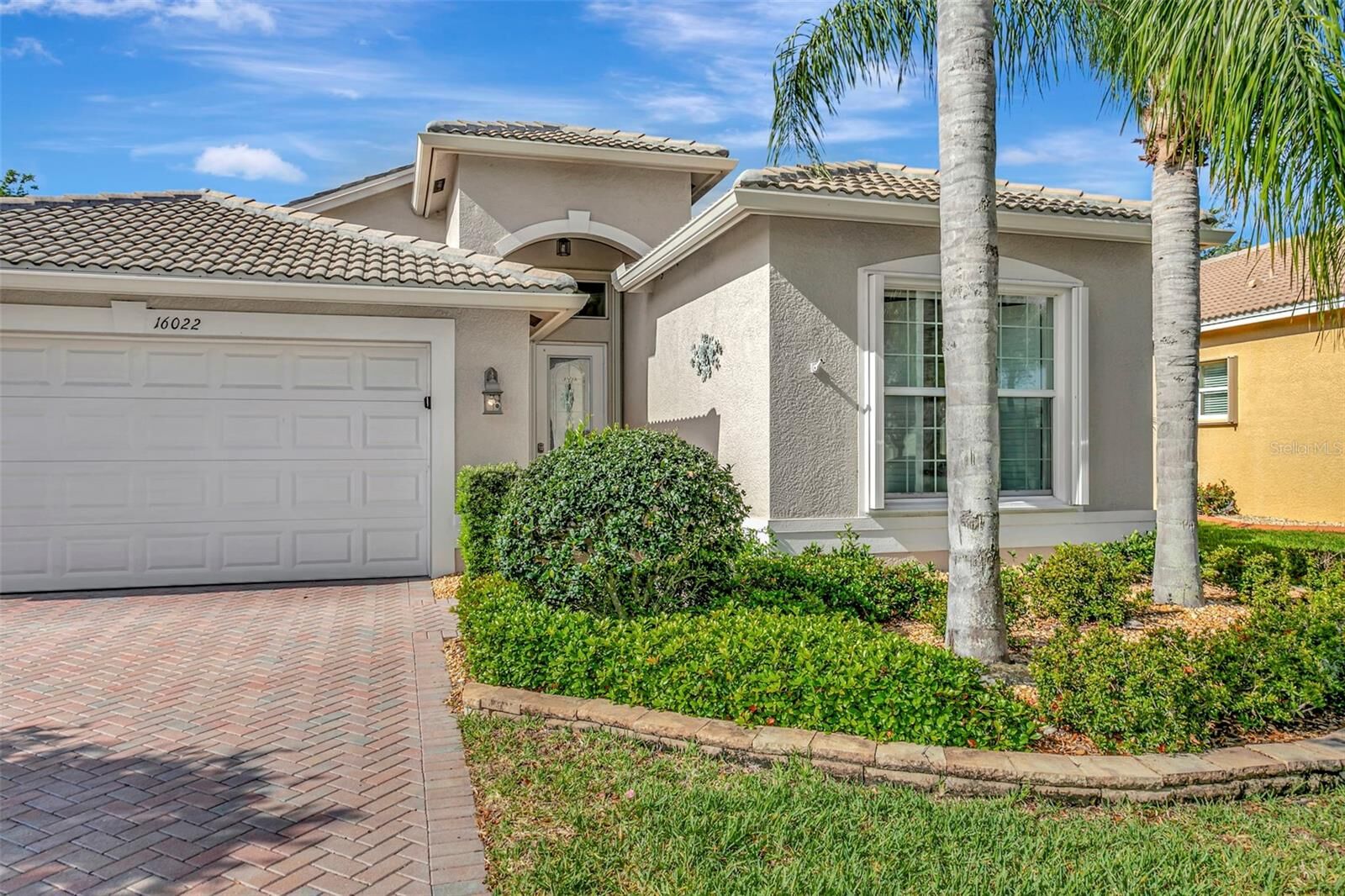 Property Photo:  16022 Golden Lakes Drive  FL 33598 