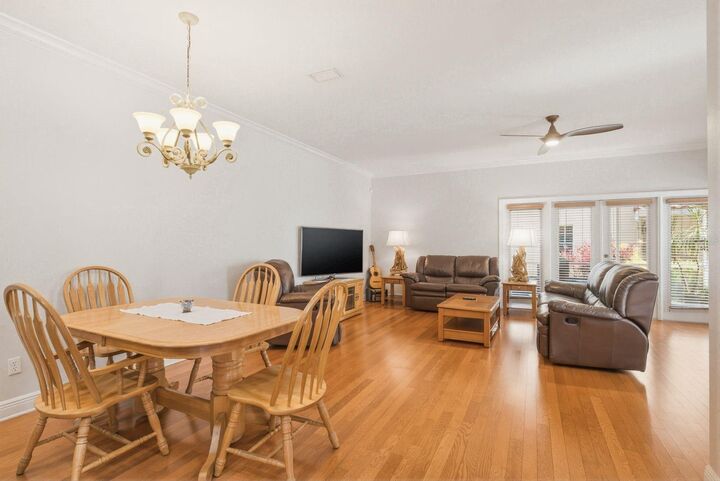 Property Photo:  208 Valencia Circle  FL 33716 