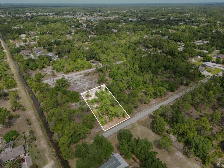 Property Photo:  403 Wellington Avenue  FL 33972 