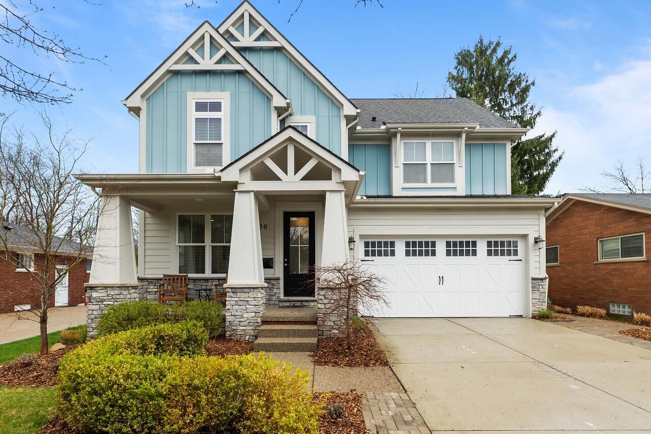 Property Photo:  220 S Alice Avenue  MI 48307 