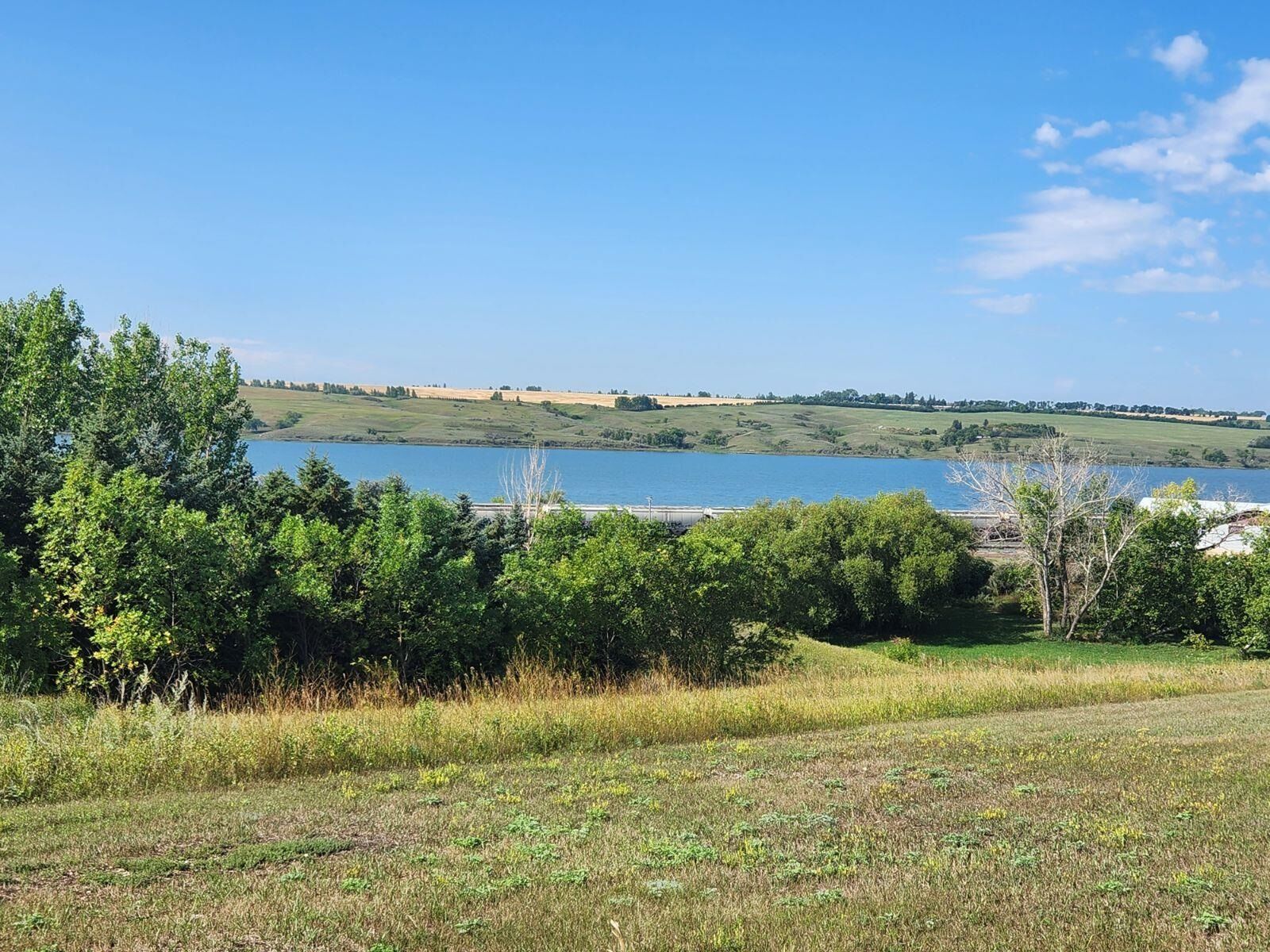 Property Photo:  300 SE 4th Ave  ND 58746 