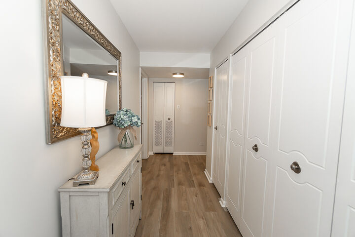Property Photo:  227 Elgin Avenue 3A  IL 60130 