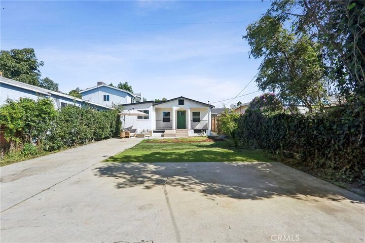 Property Photo:  3961 Rockwood  CA 90063 