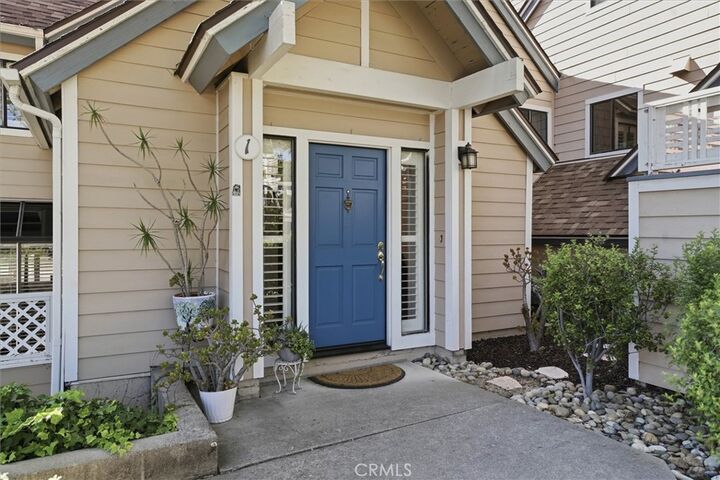 Property Photo:  777 Chorro Street 1  CA 93401 