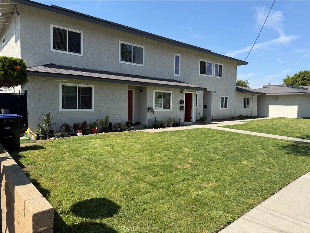 Property Photo:  15115 Woodruff  CA 90706 