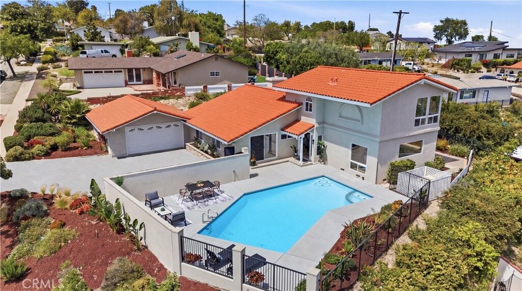 Property Photo:  5123 Willow Wood  CA 90274 