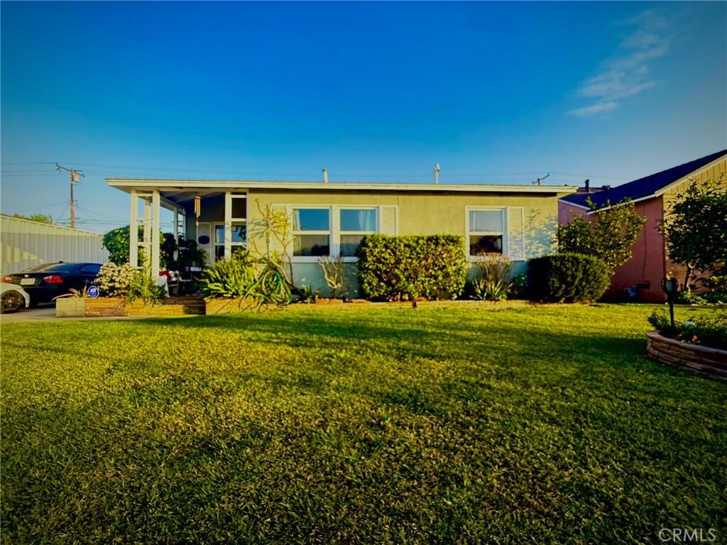 Property Photo:  7816 Clive  CA 90606 