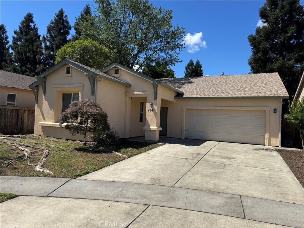 Property Photo: 1041 Raven CA 95926