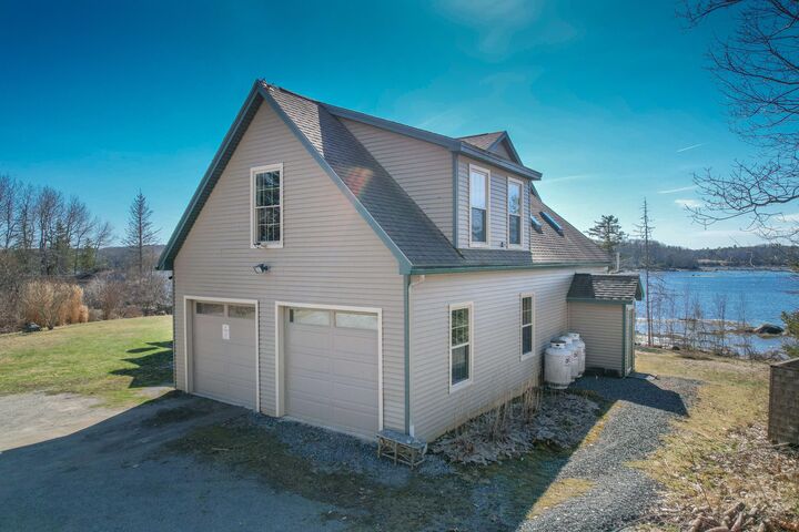 Property Photo:  49 Bagaduce Lane  ME 04476 
