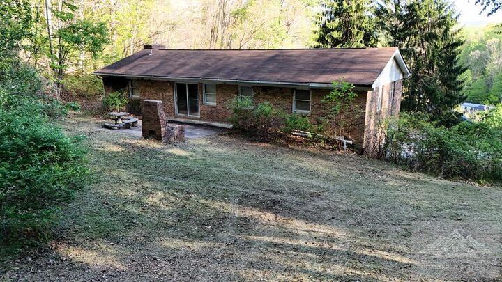 Property Photo: 194 Naples Ln. WV 24701