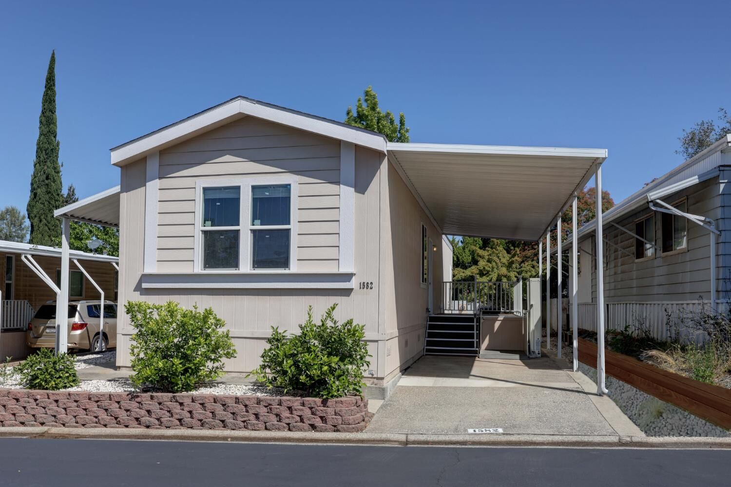 Property Photo:  1582 Cottonwood Circle  CA 95603 