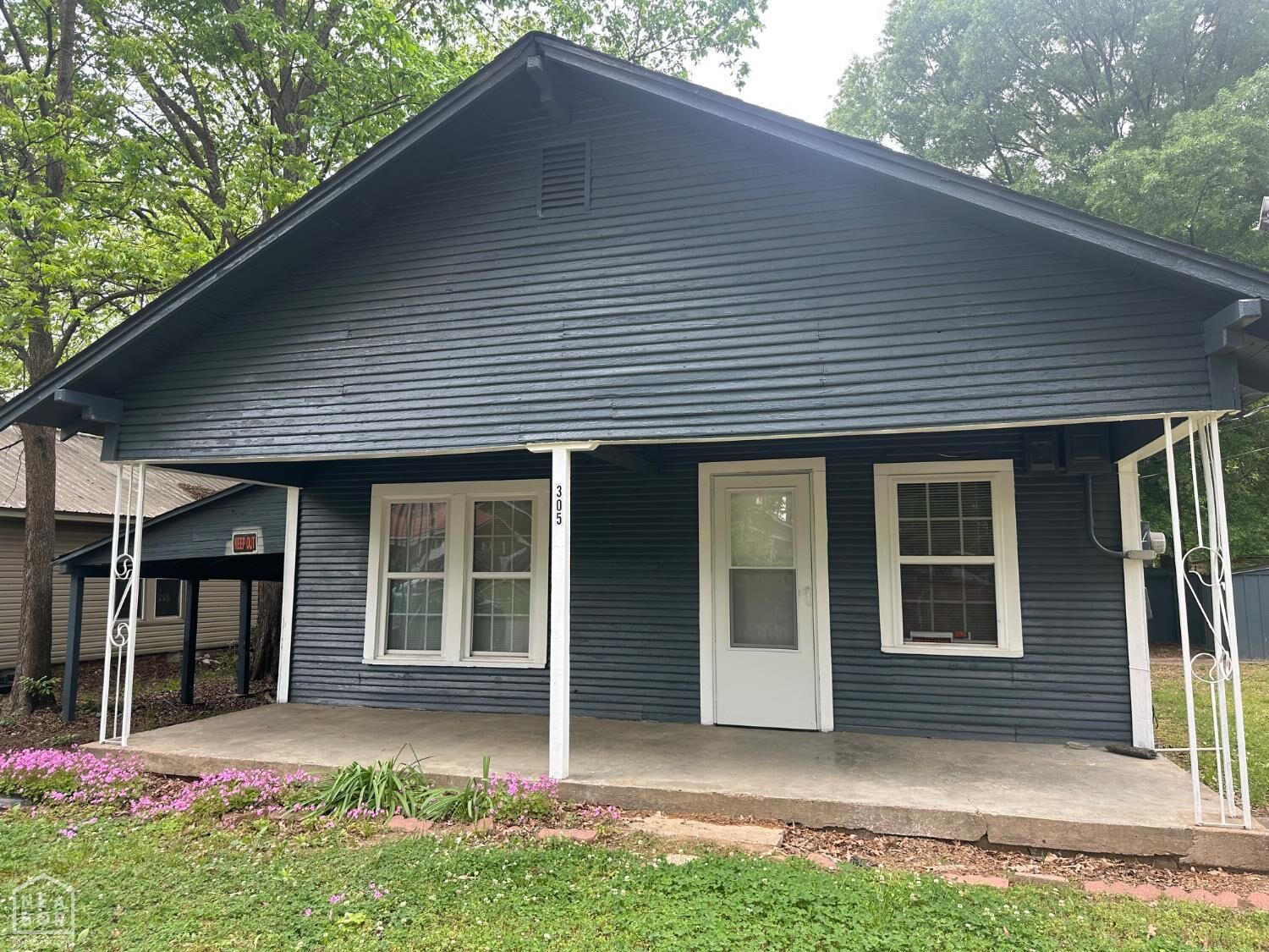 Property Photo:  305 N St. Jacob Street  AR 72011 