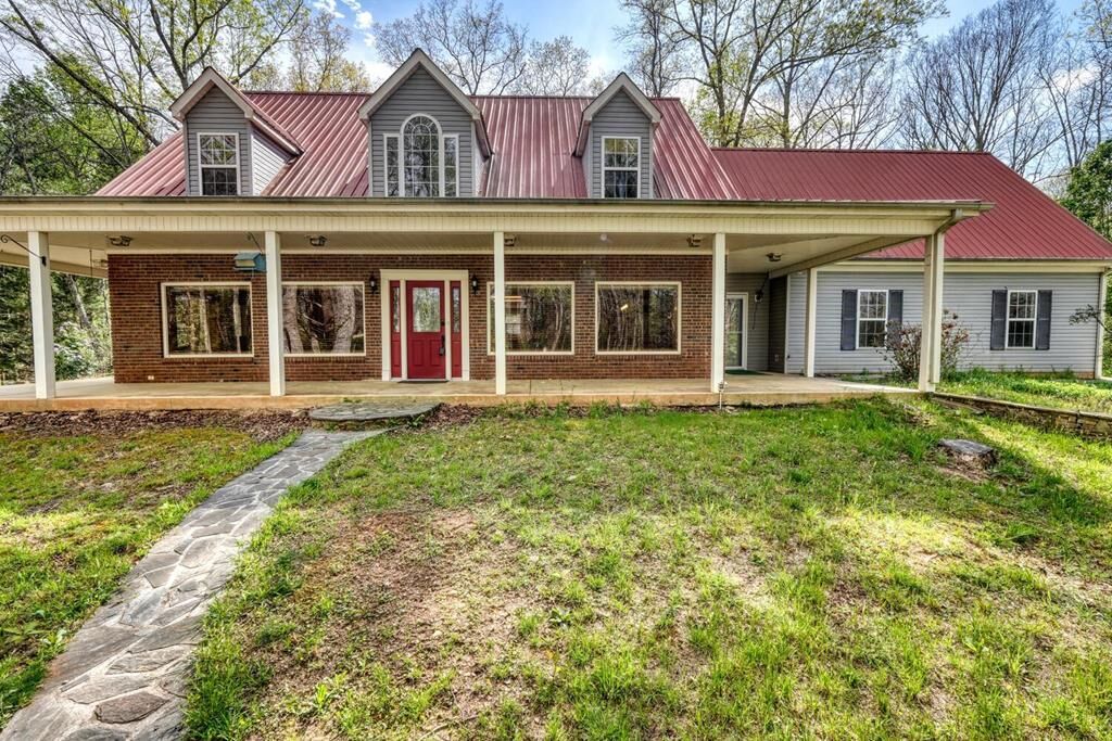 Property Photo:  74 Timber Lane  GA 30512 