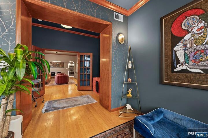 Property Photo:  20 Reservoir Avenue  NJ 07307 