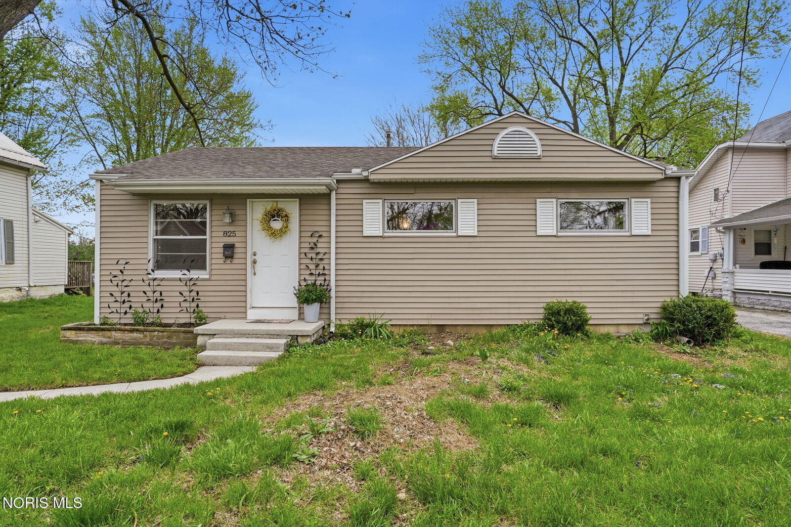 Property Photo:  825 Morse Street  OH 45840 