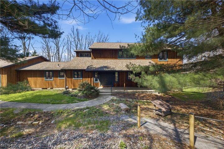 Property Photo:  3190 Bunker Hill Road  OH 44431 