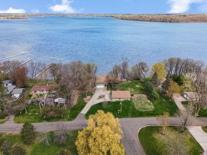 Property Photo:  10400 Kismet Isle  MN 55013 