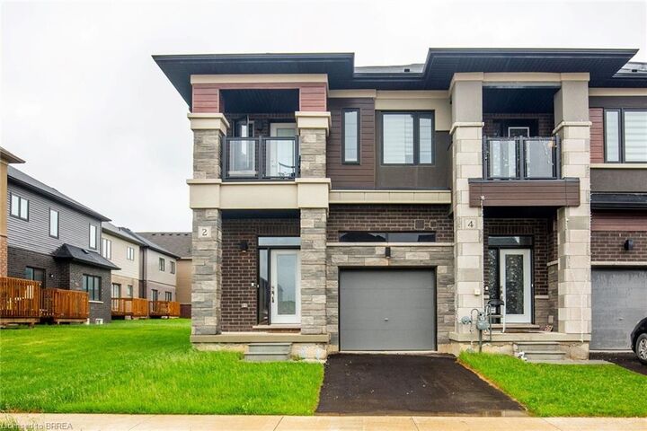 2 Copeman Avenue — photo 1