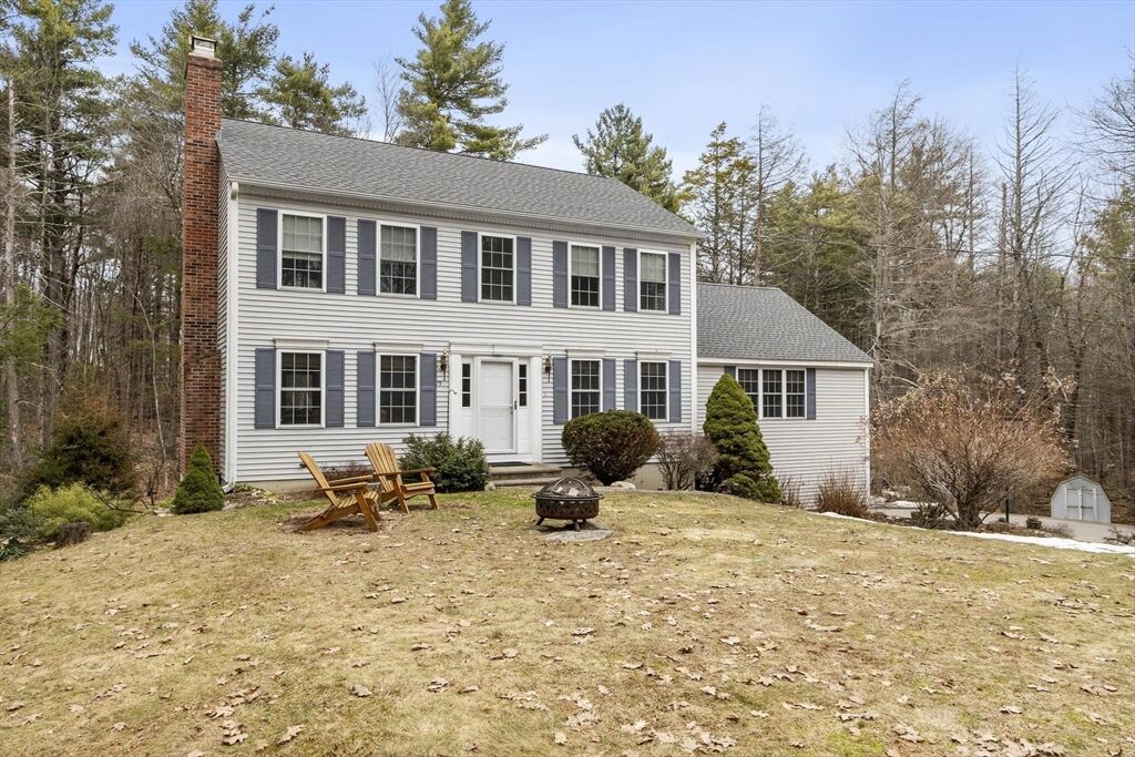 Property Photo:  75 Nash Rd  MA 01431 