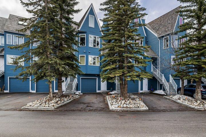 Property Photo: 420 Squirrel Street 9 AB T1L 1G5