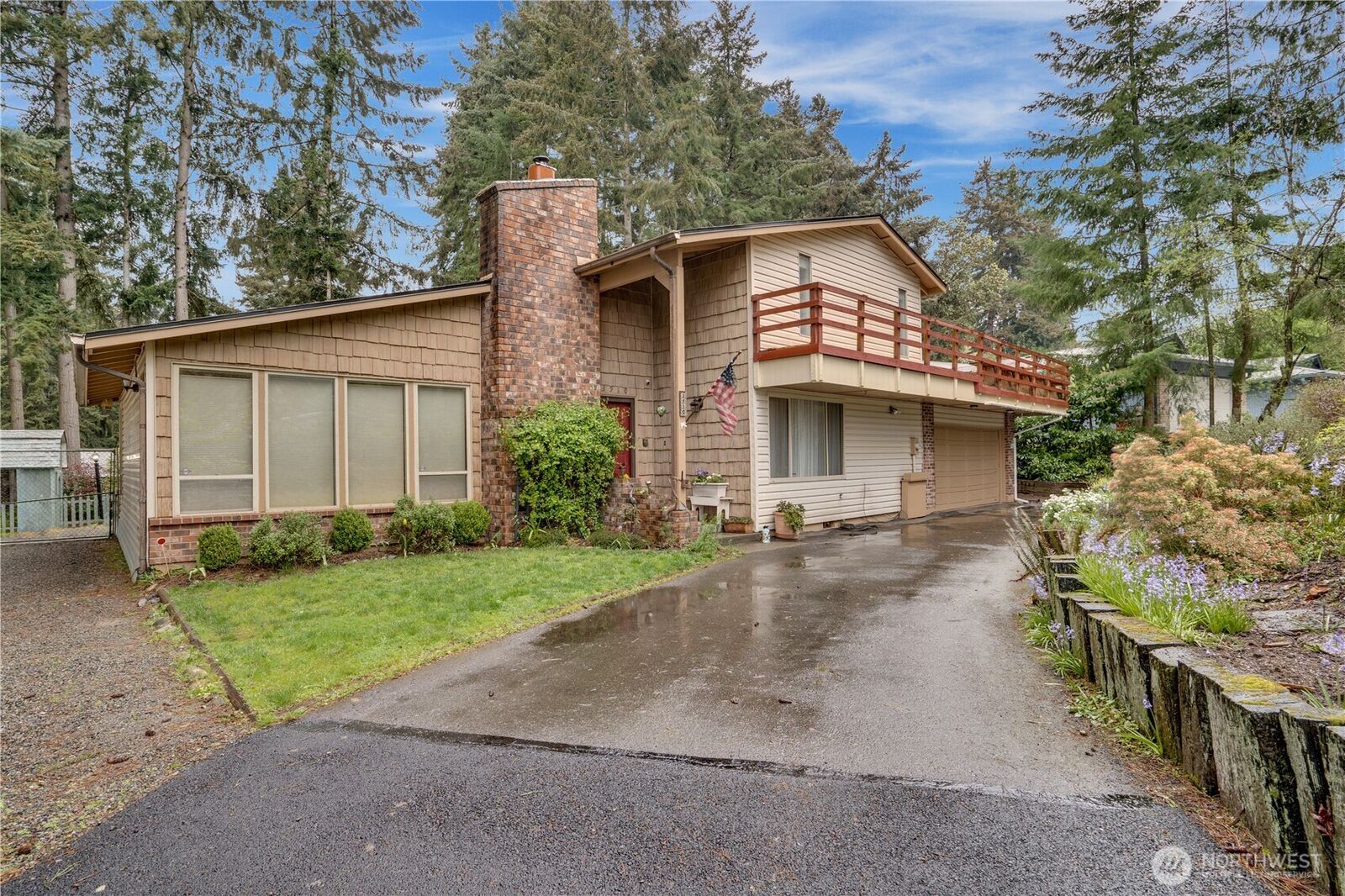 Property Photo:  3910  82nd Avenue Ct W  WA 98466 