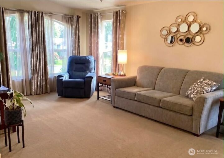 Property Photo:  4515  176th Street SW 1  WA 98037 
