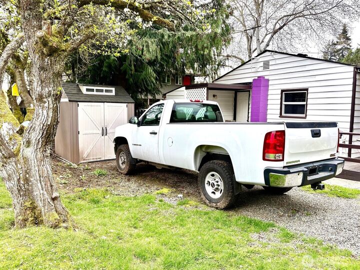 Property Photo:  10030  30th Avenue SW  WA 98146 