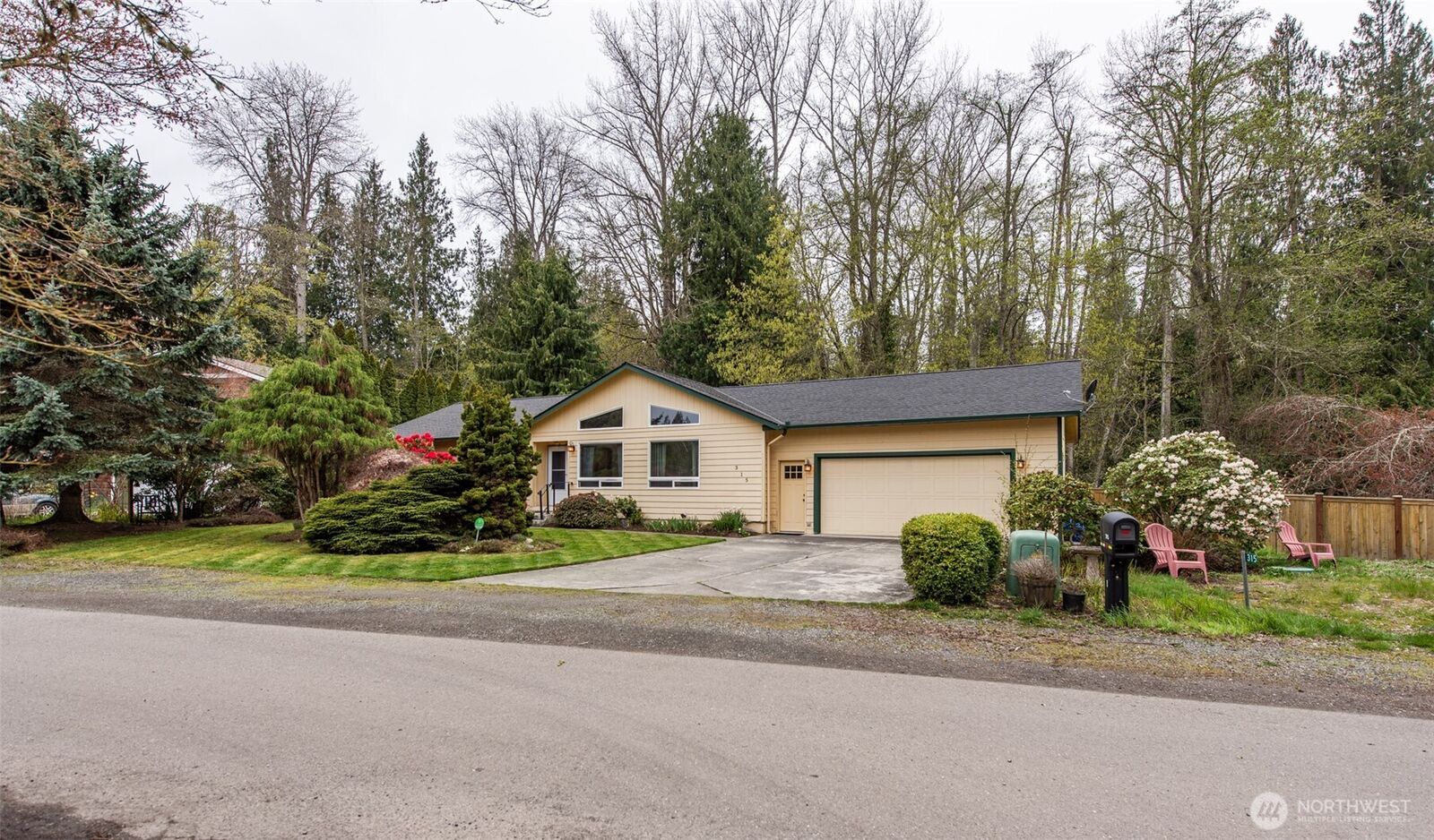 Property Photo:  315  Dungeness Meadows  WA 98382 