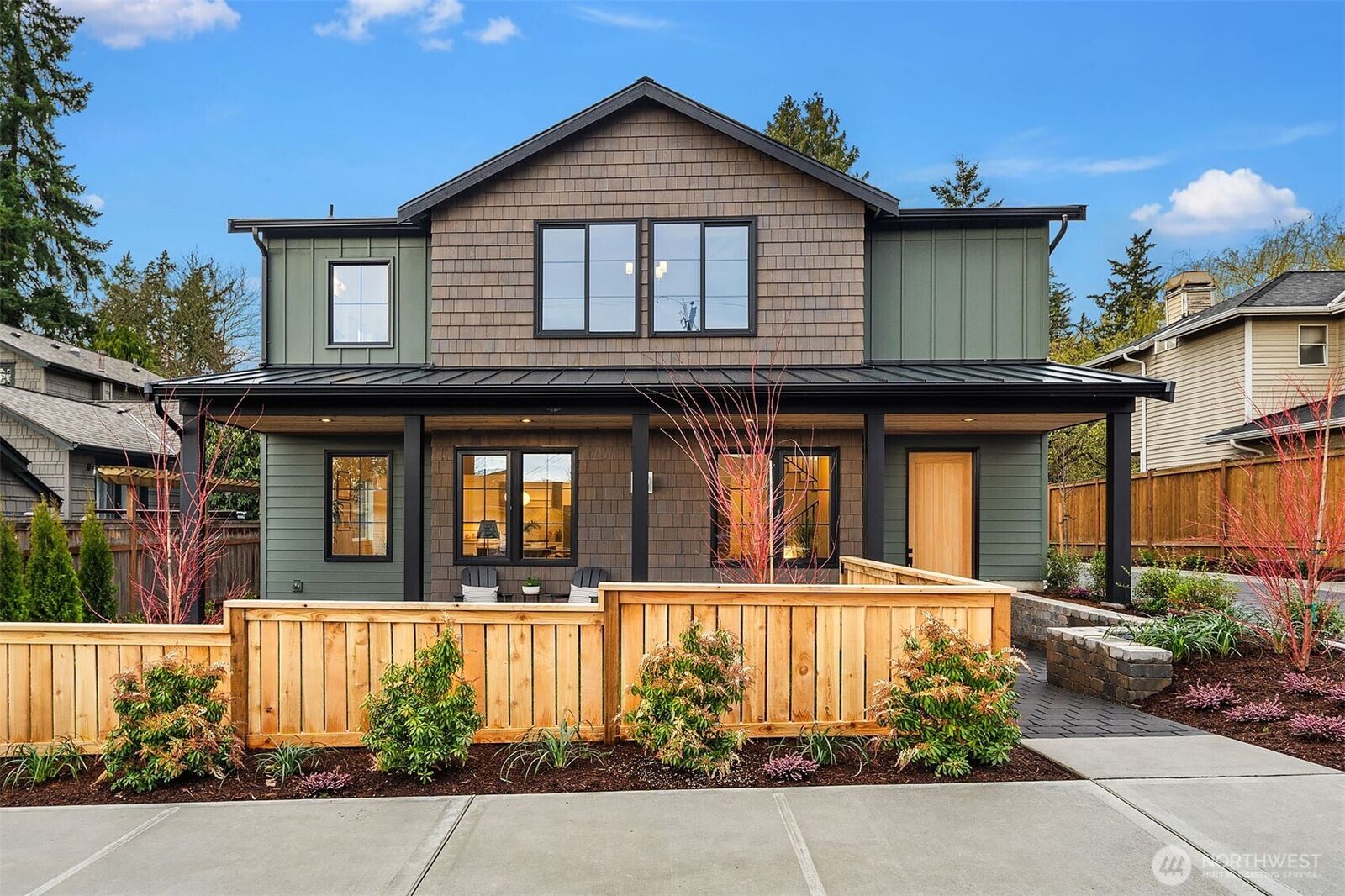 Property Photo:  11416 NE 90th Street  WA 98033 