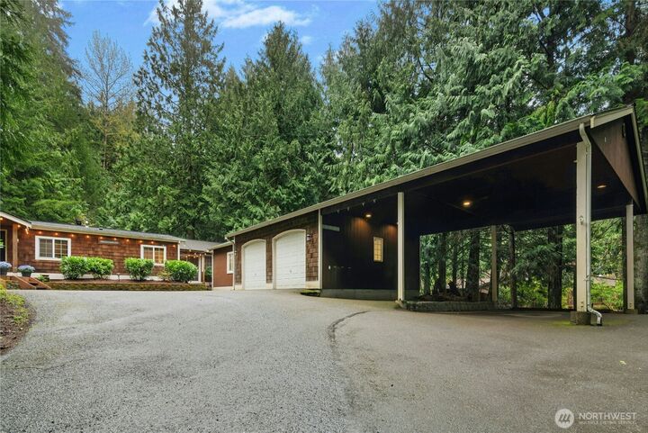 Property Photo:  3316  288th Avenue NE  WA 98053 