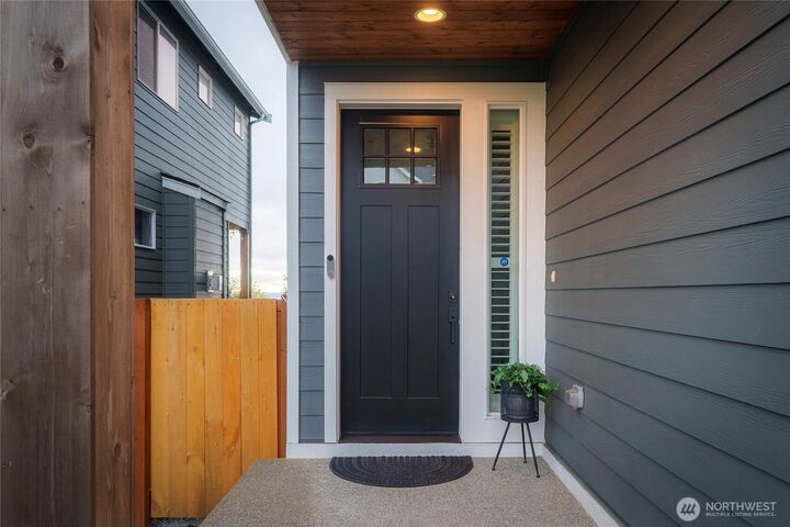 Property Photo:  6718  43rd Street NE  WA 98270 