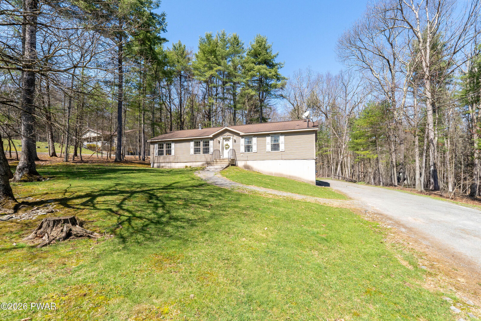 Property Photo:  149 Eastwood Circle  PA 18428 