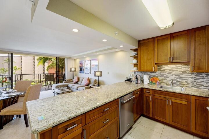 Property Photo:  3445 Lower Honoapiilani Rd 545  HI 96761 