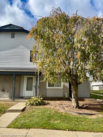 Property Photo:  41203 S Woodbury Green Drive  MI 48111 