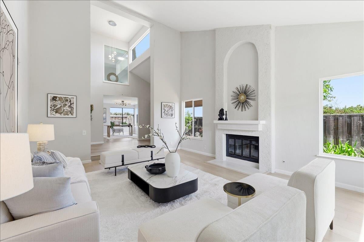 Property Photo:  12 Riviera Circle  CA 94065 