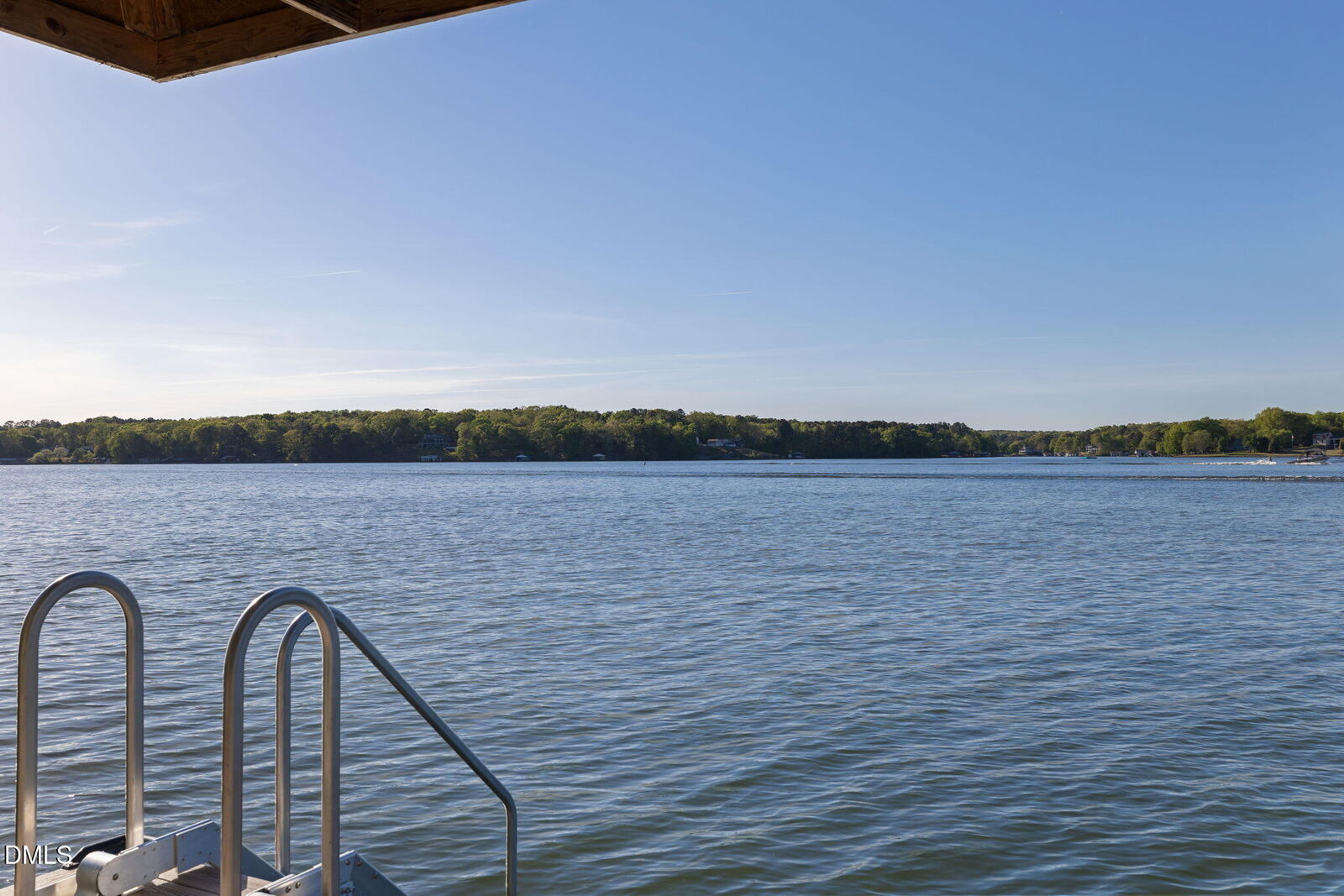 Property Photo:  348 Harbor Drive  NC 27551 