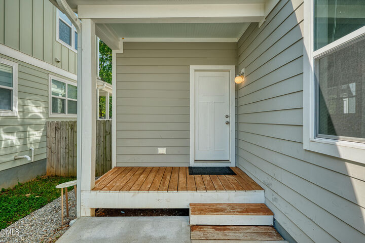 Property Photo:  534 E Lenoir Street  NC 27601 