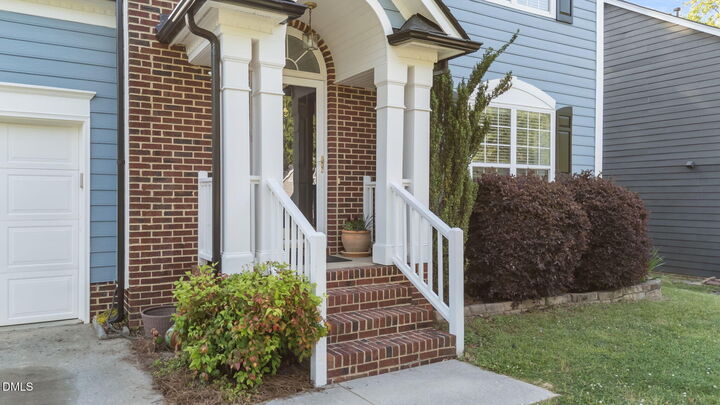 Property Photo: 1009 Starkland Way NC 27540