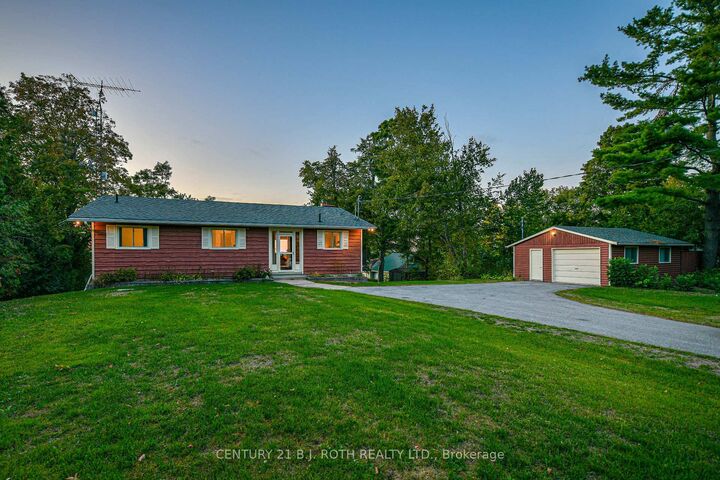 71 Campbell Beach Road — photo 1