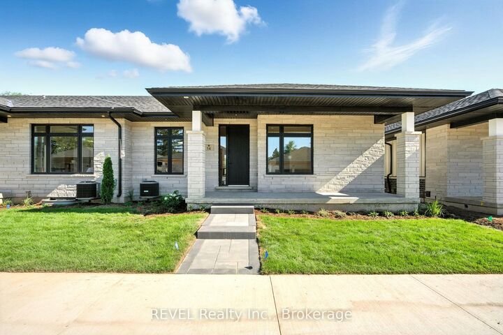 11 Accursi Crescent — photo 1