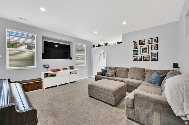 Property Photo:  302 N Foxboro Dr  UT 84054 